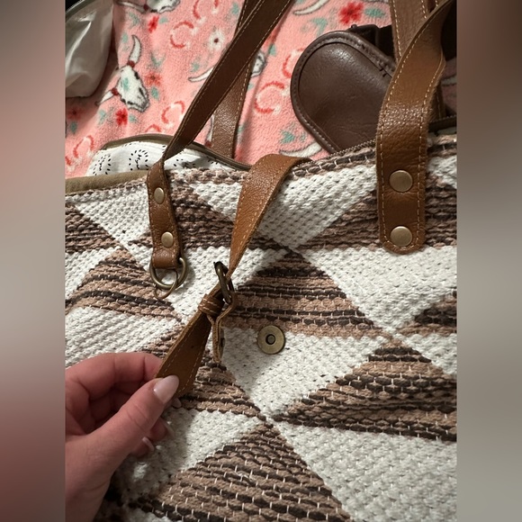 SEE ALL PHOTOS FOR ALL DETAILS - Picture 6 of 13